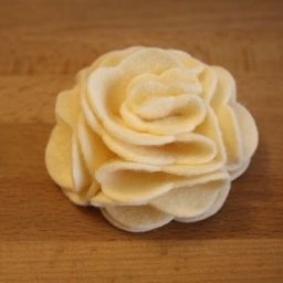 Цветок из фетра