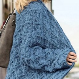 Кардиган спицами с объёмным узором из кос