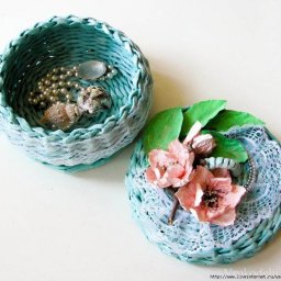 Плетём шкатулку из бумажных трубочек