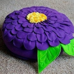 ​Пуф-подушка из фетра: мастер-класс