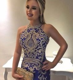 ​Утонченные образы с вышитыми деталями