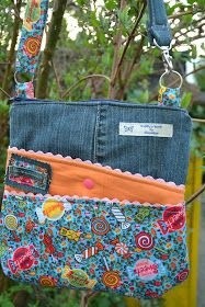 Миниатюрные сумочки из джинсов