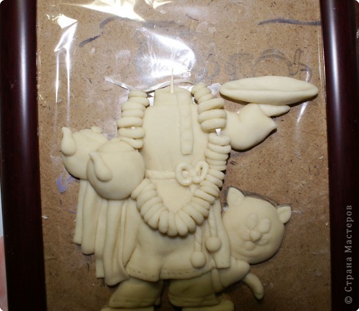 Панно "Повар с баранками и чаем" из соленого теста Панно "Повар с баранками и чаем" из соленого теста