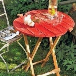 ​Складной столик на дачу