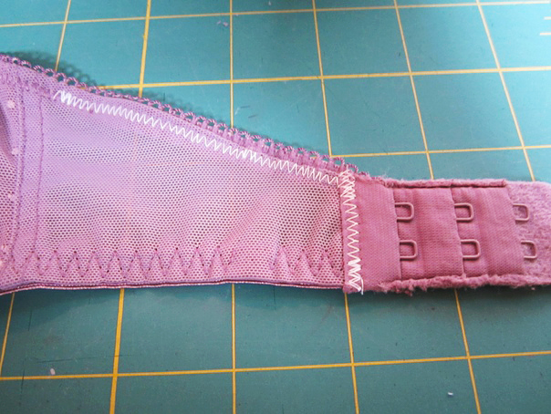 Вторая жизнь растянутого бюстгальтера