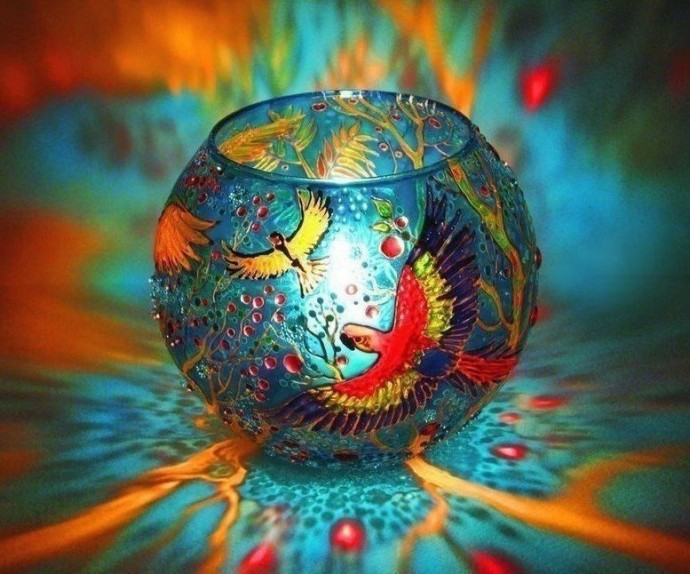 Подсвечники с витражной росписью: идеи для вдохновенного творчества