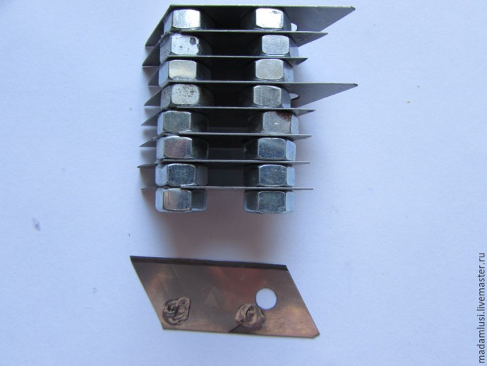 Инструмент для быстрого и точного нарезания полимерной глины