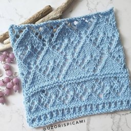 ​Невероятно красивые узоры на спицах