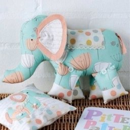 ​Подушки в виде слоников и слоники-аппликации