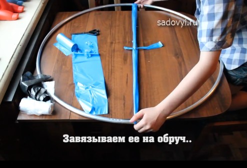 Коврик из мусорных пакетов