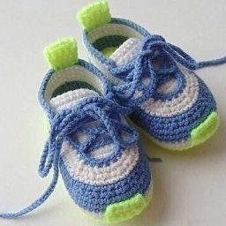 Детские кроссовки крючком