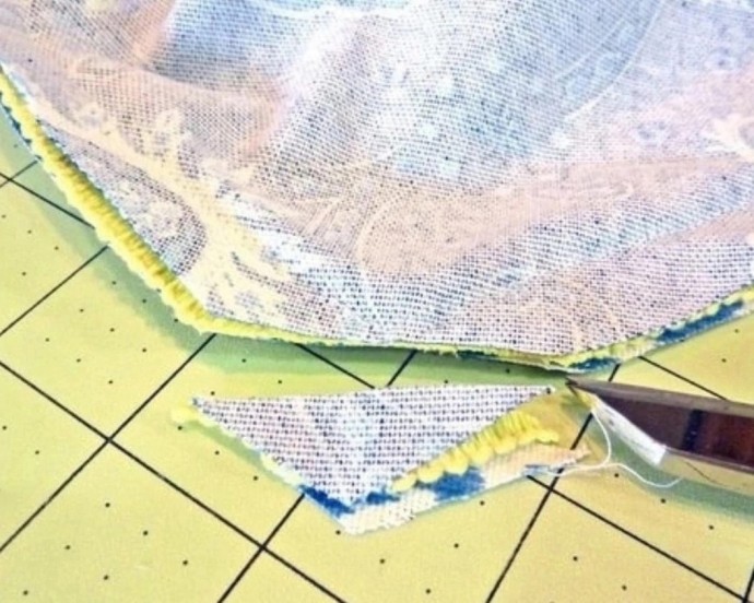 Текстильная подушка