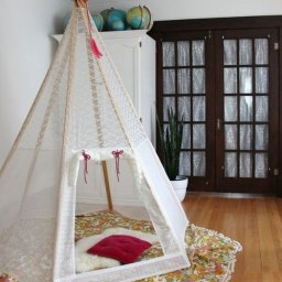 Мастерим шалаш для ребёнка