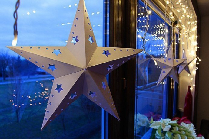Объемные бумажные звезды для украшения новогоднего интерьера