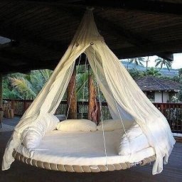 ​Шикарные подвесные кровати