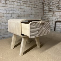 Креативная прикроватная тумбочка из фанеры своими руками