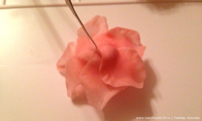 Роза из полимерной глины