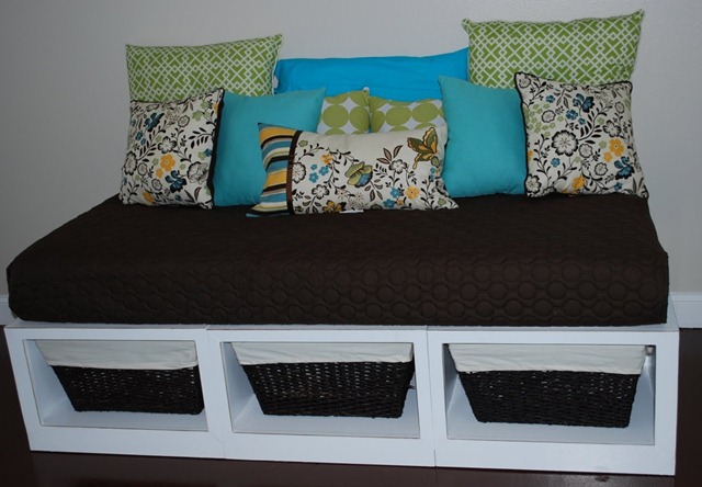 Диван своими руками