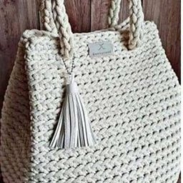 Эффектная сумка крючком