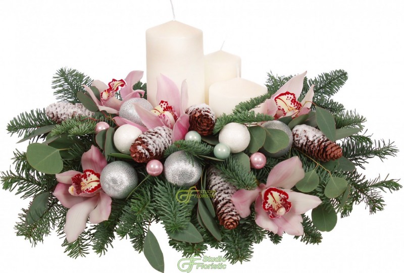 Новогодние композиции со свечами