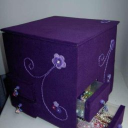 Комодик из пластиковых коробочек от ватных палочек