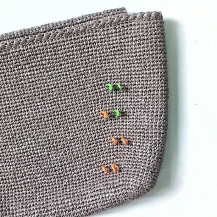 Красивая сумочка крючком