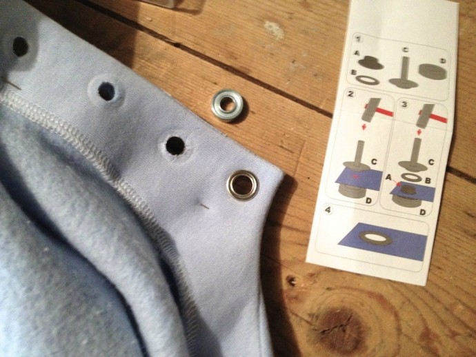 Свитшот на шнуровке Свитшот на шнуровке