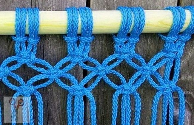 Плетёное кресло для балкона