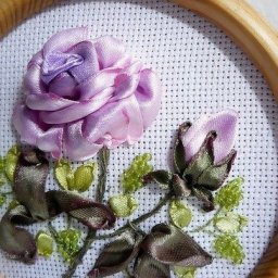 Вышивка лентами пышных роз: мастер-класс