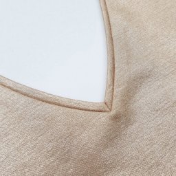 ​Обработка V-образной горловины в трикотажных изделиях