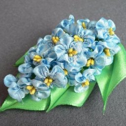 ​Букет из атласных лент