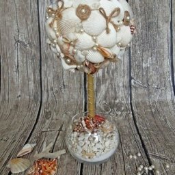 Топиарий из морских ракушек
