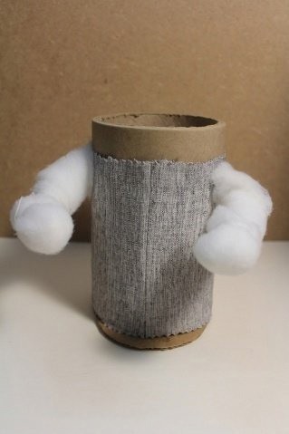 Симпатичный домовенок