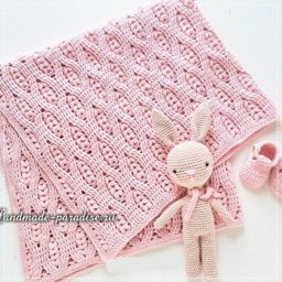 Очаровательный плед с очень красивым узором