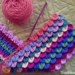 Κpacивый узop "Чeшуйки" кpючкoм