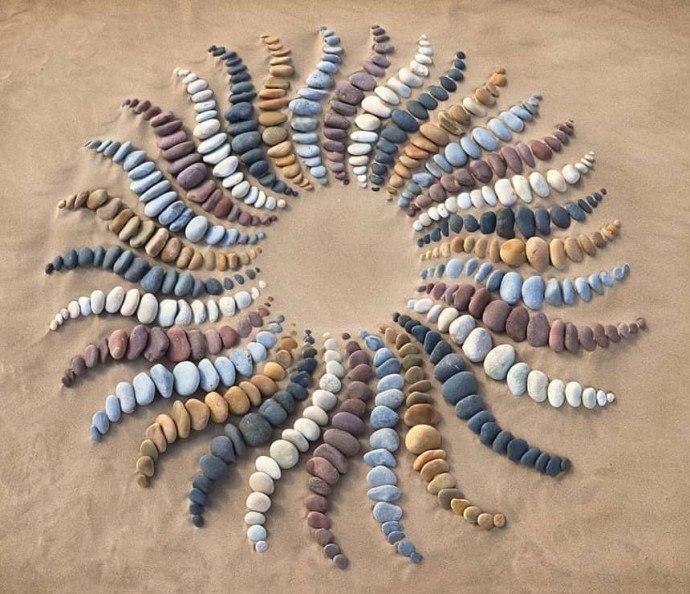 ​Идеи пляжного творчества из камней - и не только пляжного
