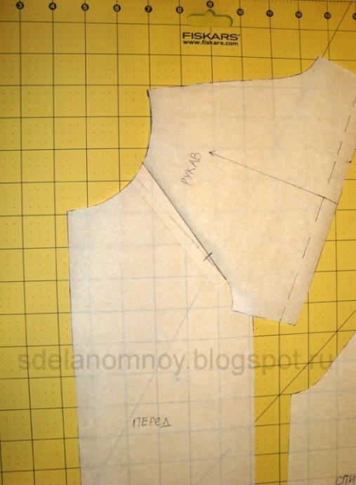 Совмещение полосок на реглане: корректируем выкройку