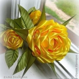 Розы из атласных лент в технике канзаши