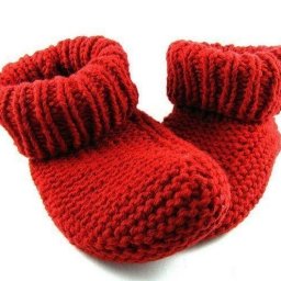 ​Простые носочки спицами