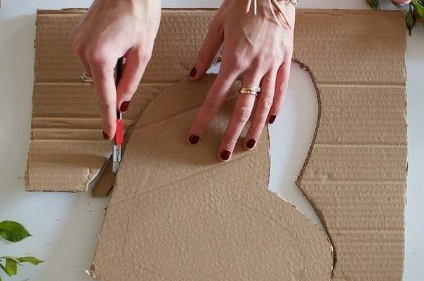 Венок из живых роз