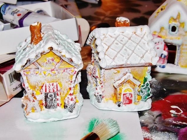 Гипсовые домики из мыльной формы