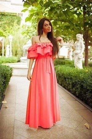 Как сшить платье с оборкой (воланом) на плечах