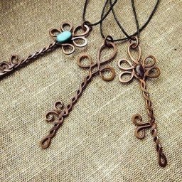 ​Украшение из медной проволоки своими руками