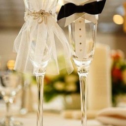 ​Красивое оформление бокалов для праздника