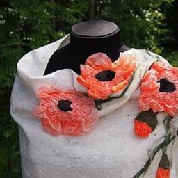 Валяние тонкого палантина с объемными маками в 3D технике