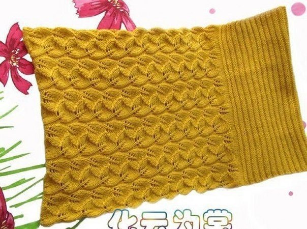 Вяжем шарф-хомут спицами с очень красивым узором