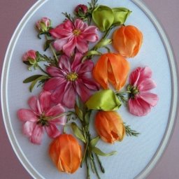 ​Восхитительные картины с цветами из атласных лент