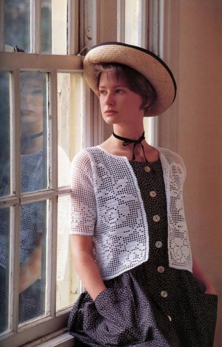 Романтичный кардиган с короткими рукавами