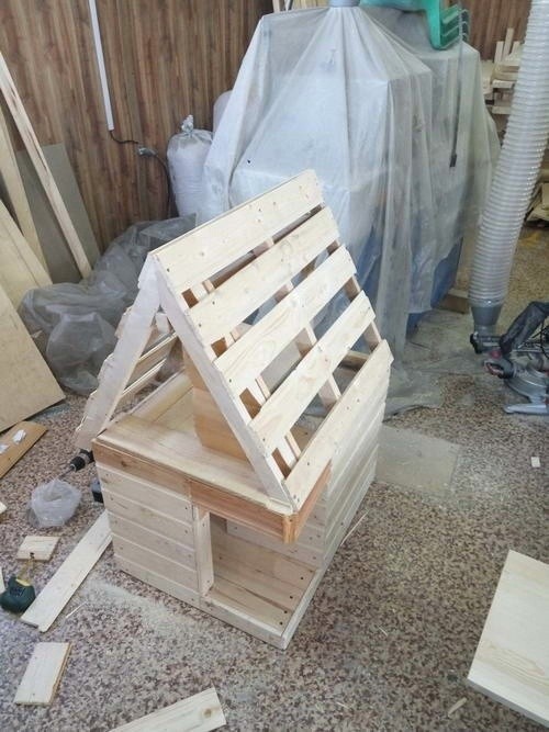 Домик для кота из обрезков пиломатериалов