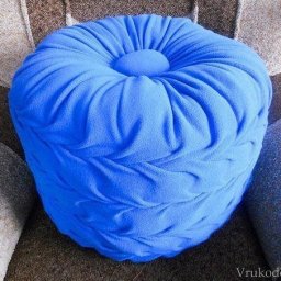 Напольная подушка-пуф